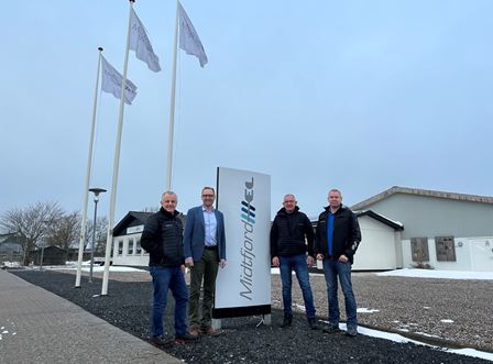 For et år siden blev Koble etableret af fire sjællandske virksomheder. Med dagens tilføjelse af Midtfjord El fra Løgstør fortsætter de ikke kun den geografiske ekspansion, de binder også sløjfe på et vildt år, der har ført til mere end en fordobling af medlemsvirksomheder, omsætning og medarbejdere.